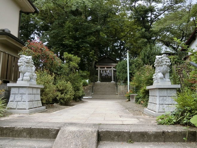 １０春日神社と狛犬
