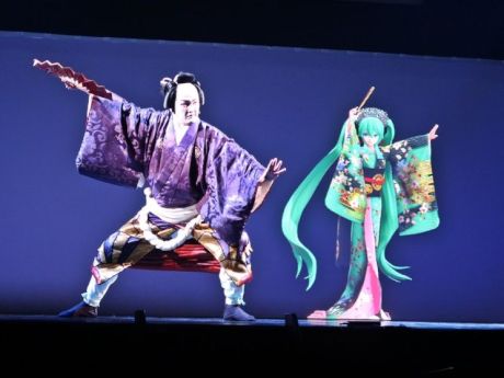 南座八月超歌舞伎が開幕