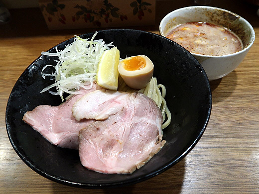 吉み乃製麺所 新町本店・辛つけ麺 ノーマル 1辛 200g