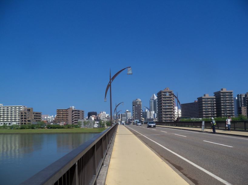 八千代橋